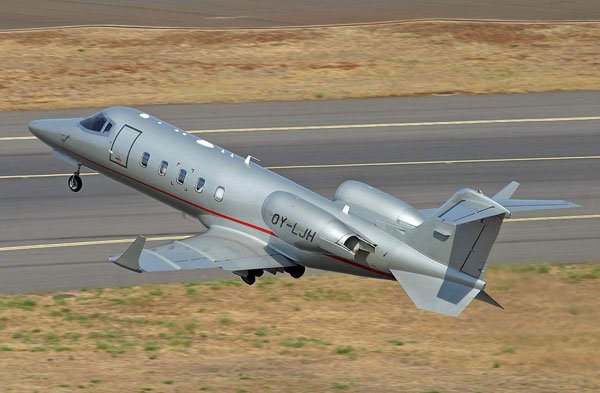 Learjet 60